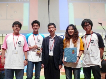 แข่งขันหุ่นยนต์ IDC ROBOCON 2012